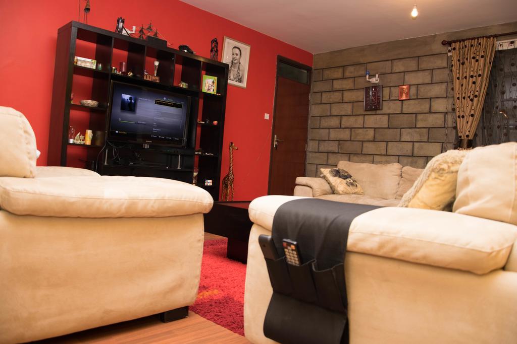 Mani'S Home Away From Home Nairobi Exterior photo