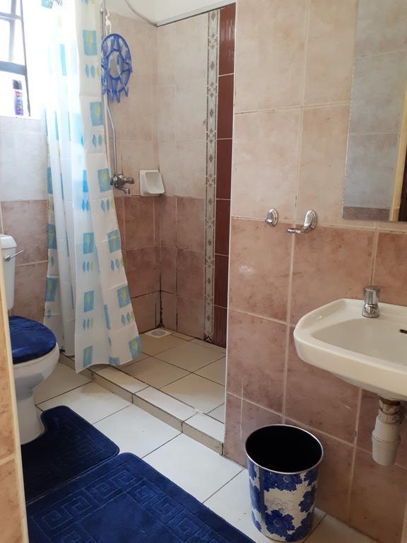 Mani'S Home Away From Home Nairobi Exterior photo