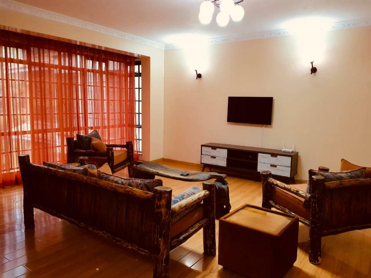 Mani'S Home Away From Home Nairobi Exterior photo